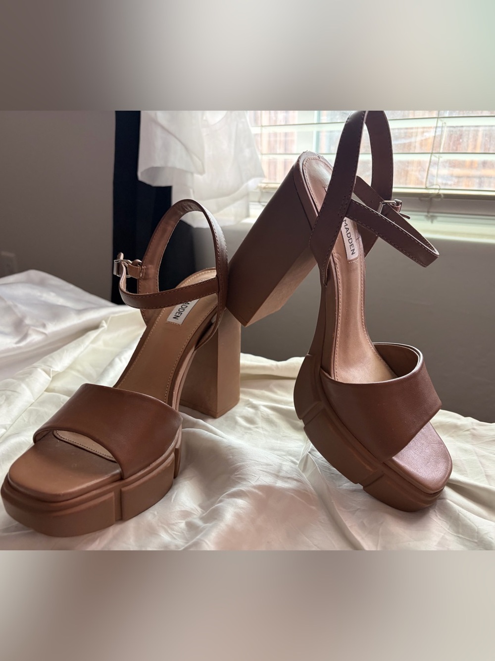 Steve Madden Brown Chunky Platform Block-Heel Sandals